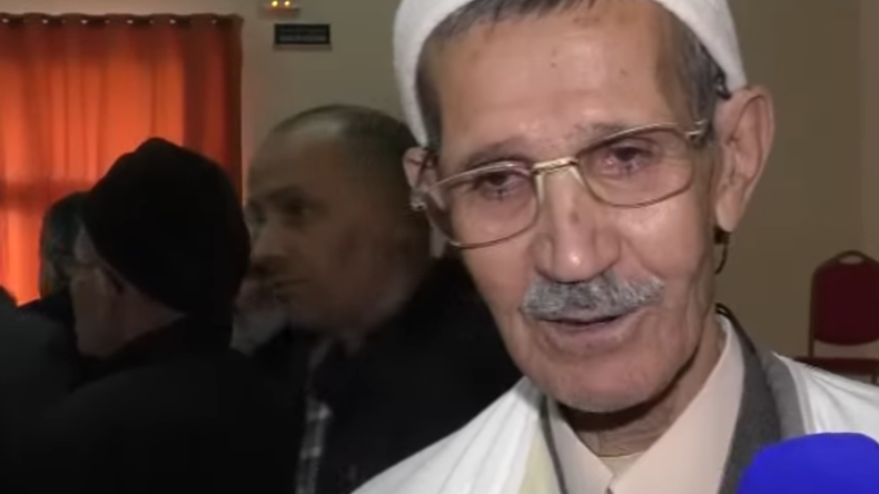 Renowned Quranic Interpreter Sheikh Si Hadj Mohand Tayeb Dies at 92