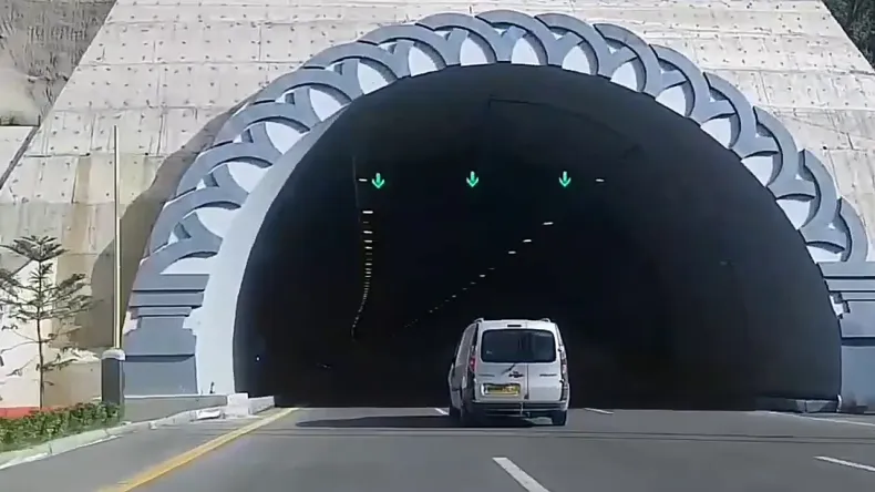 Al-Hamdania Tunnels Closed for One Hour Due to Technical Fault