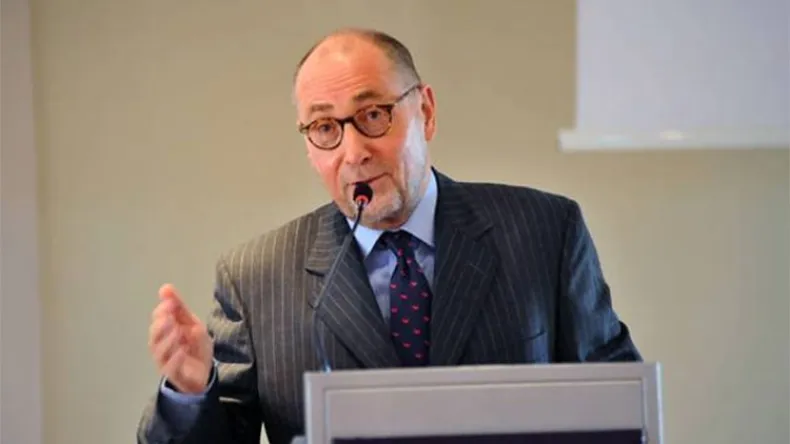 Former Ambassador Accused of Fanning French Election Flames with Algeria Claims