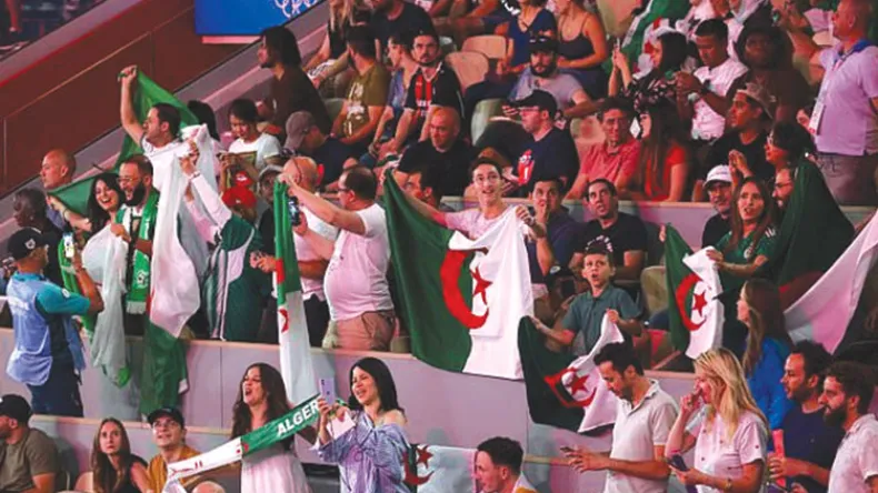 Algerian Fans Poised to Set World Record at National Team Training Session
