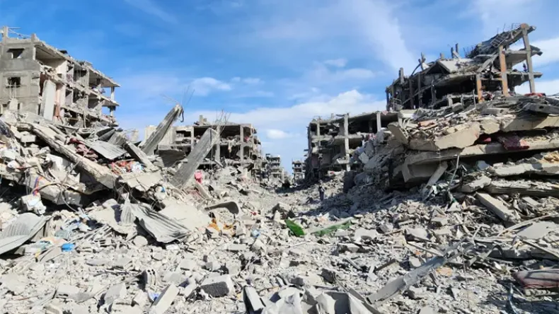 Gaza's Uncelebrated Eid Amidst Conflict and Neglect